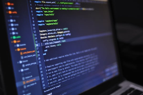4SH : l'agence qui concrétise vos projets logiciels