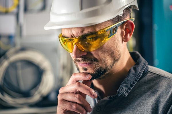 Des conseils d'experts pour réussir vos projets électriques